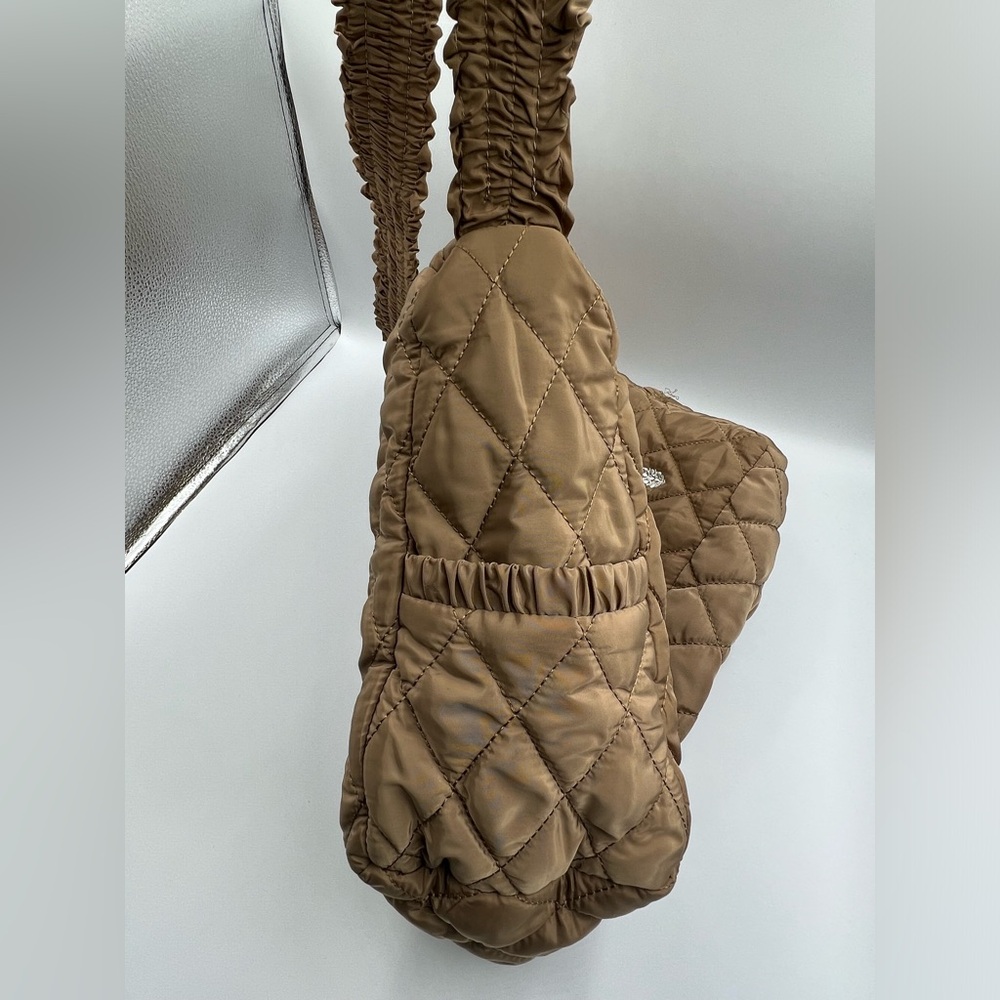 FP MOVEMENT RUN ABOUT SLING BAG - Picture 7 of 12